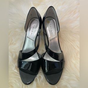 Tahari black short heels